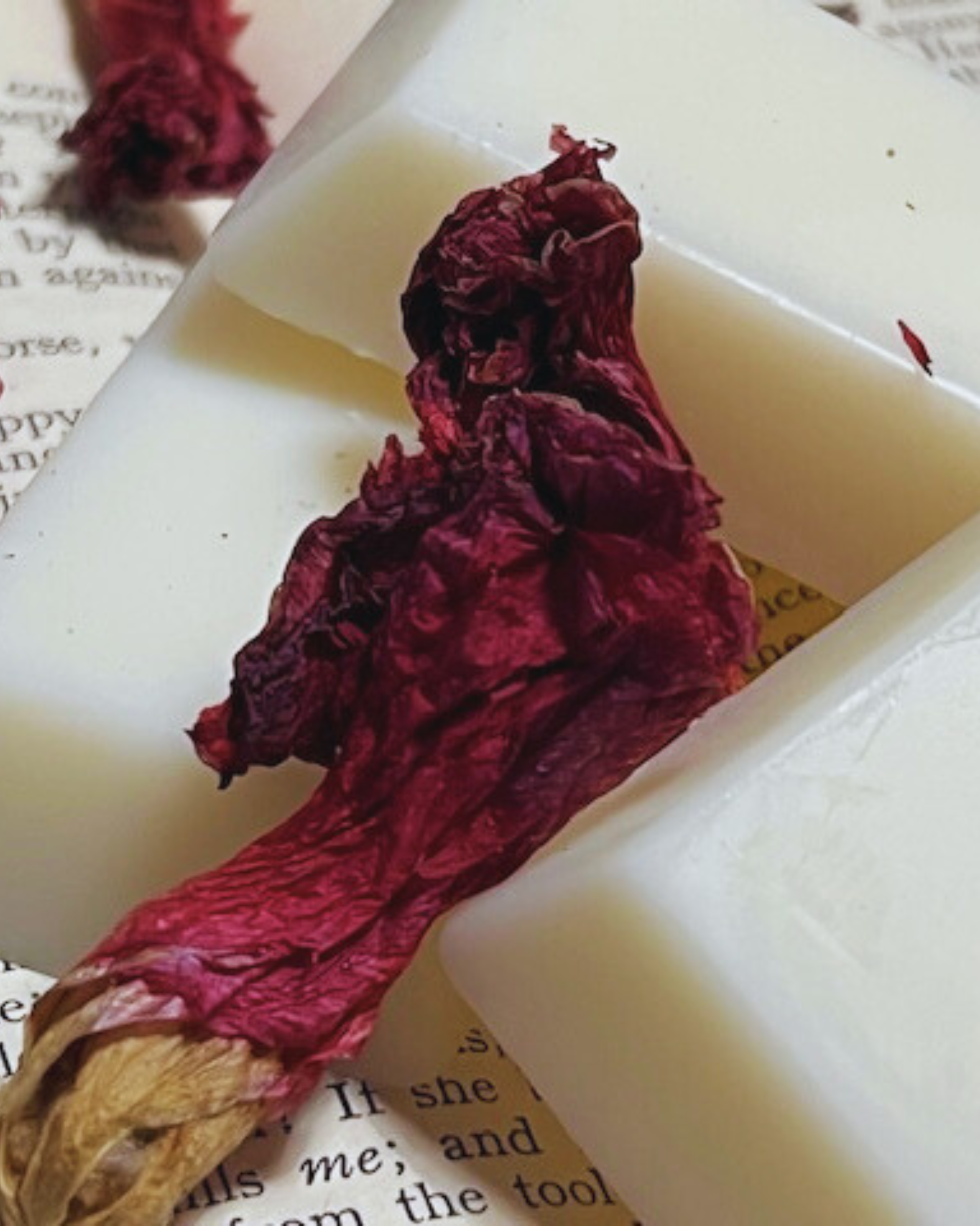 Aurelia wax melts by Nevanthi Organics — luxury soy wax melts with pear and freesia