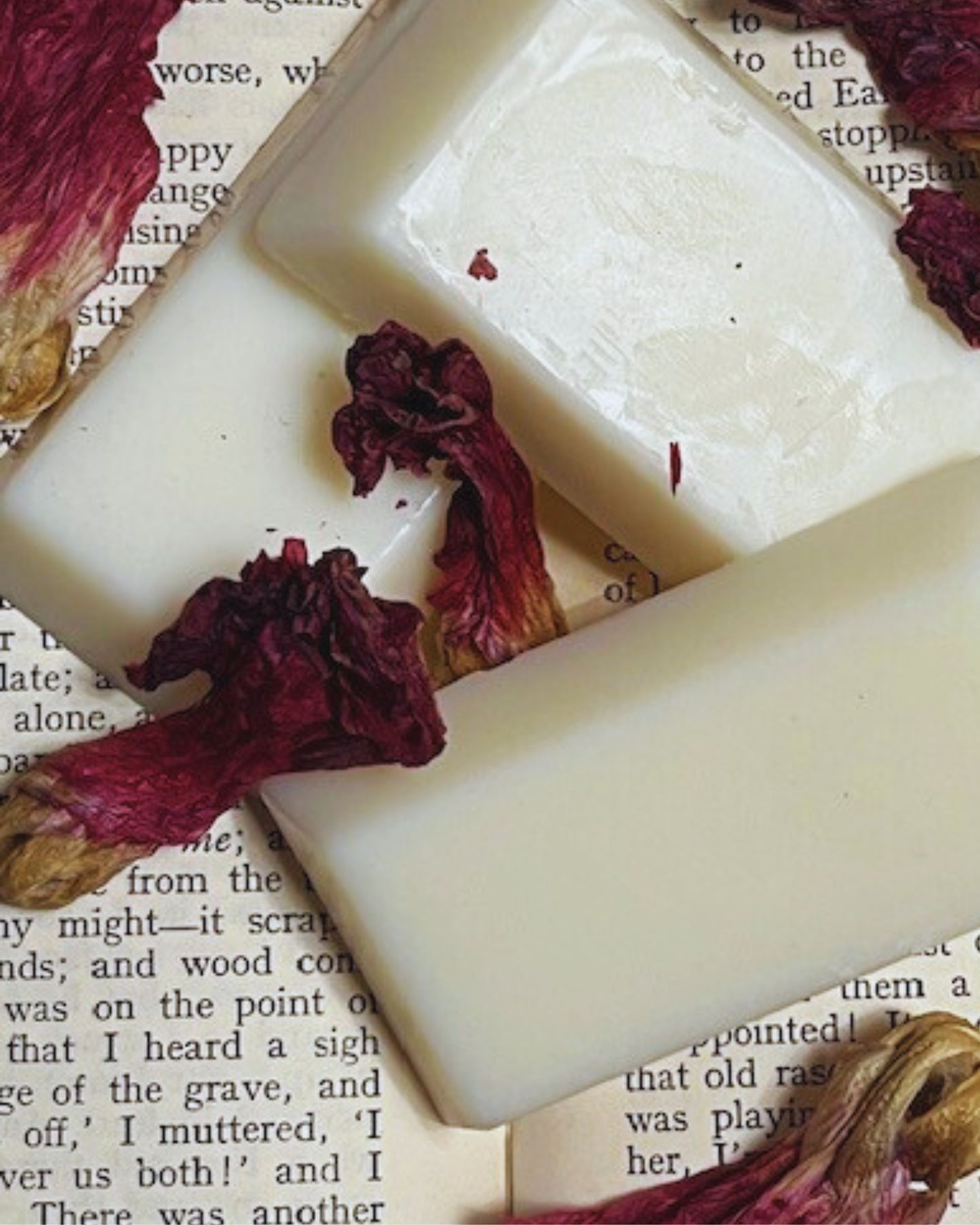 Aurelia wax melts close up — six luxury fresh floral wax melts by Nevanthi Organics