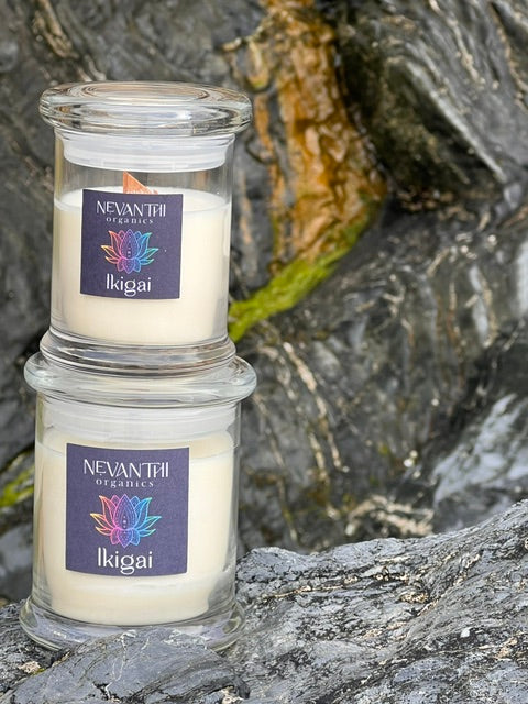 Ikigai soy wax candle by Nevanthi Organics — wooden wick candle with honeysuckle lotus and waterlily
