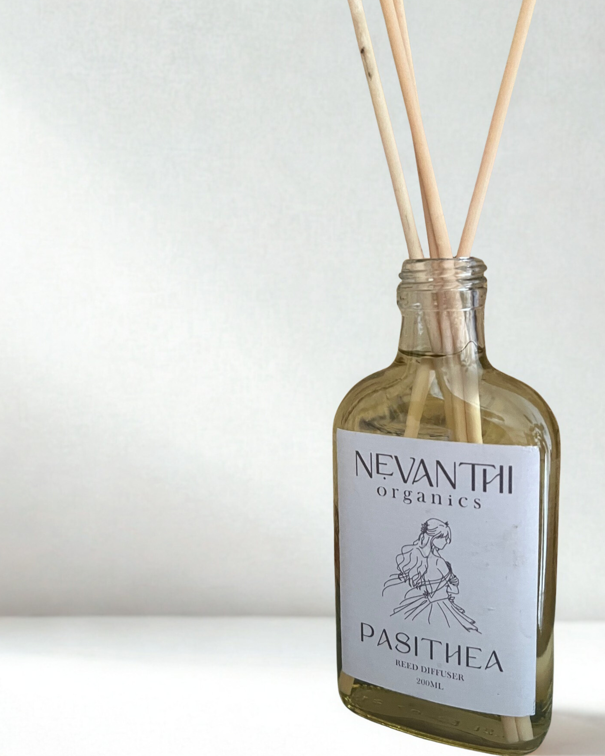Pasithea reed diffuser — handmade UK reed diffuser 200ml lasting up to 6 months by Nevanthi Organics